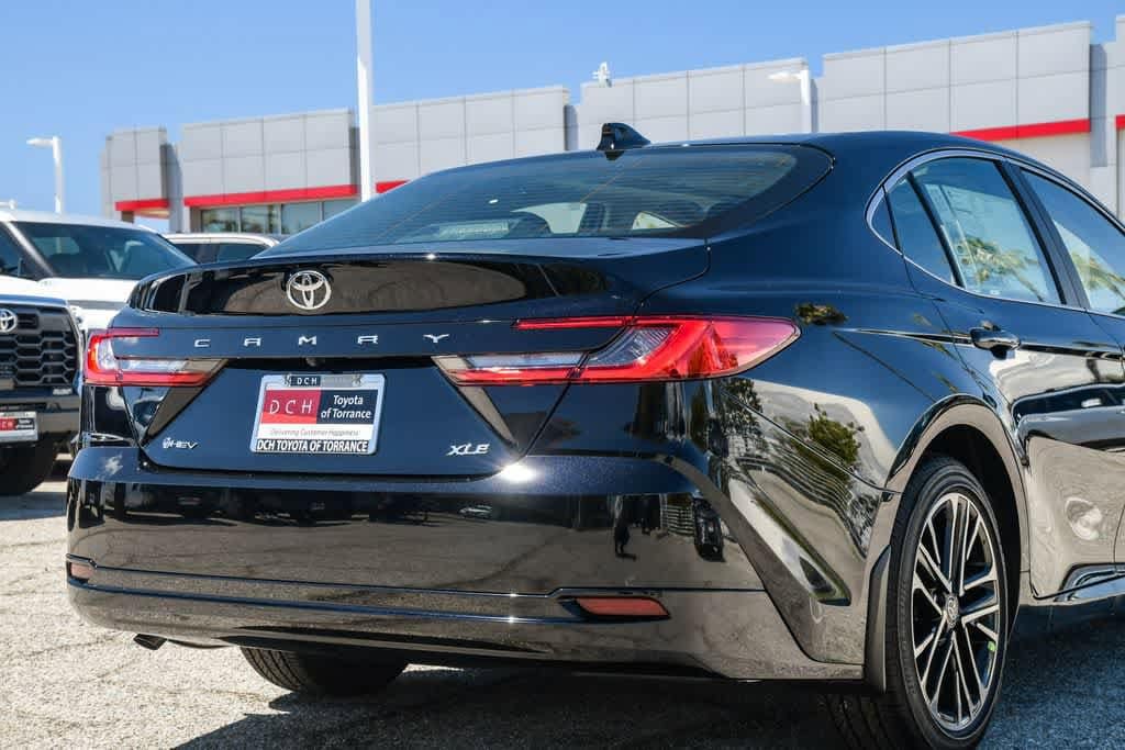 Thumbnail: 2026 Toyota Camry - 6