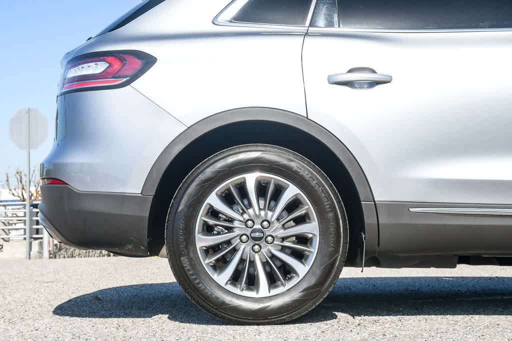 Thumbnail: 2021 Lincoln Nautilus - 7