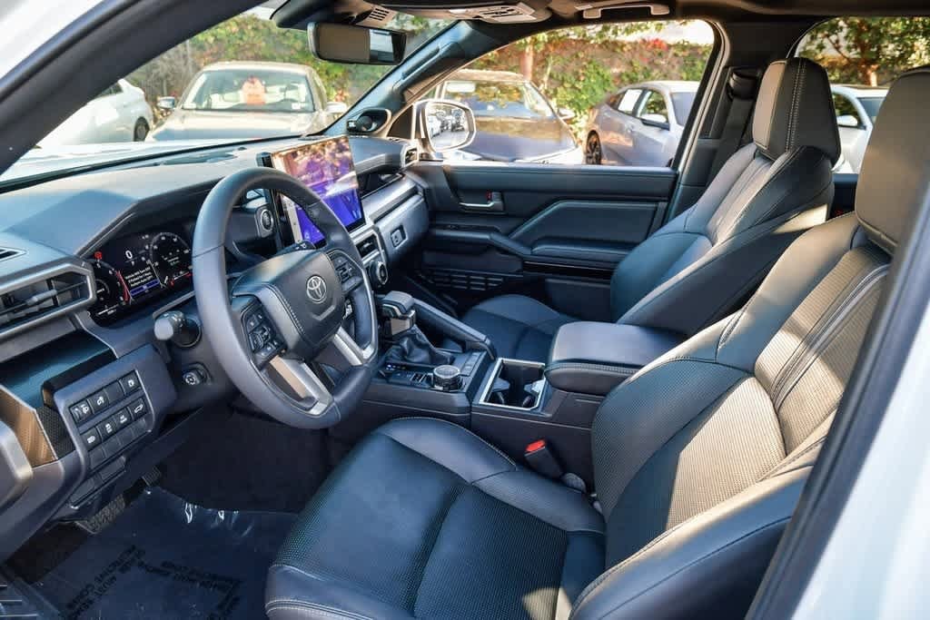 Thumbnail: 2025 Toyota 4Runner - 16