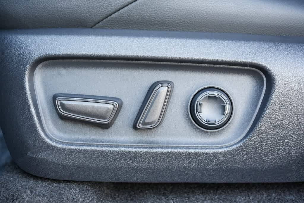 Thumbnail: 2026 Toyota 4Runner - 21