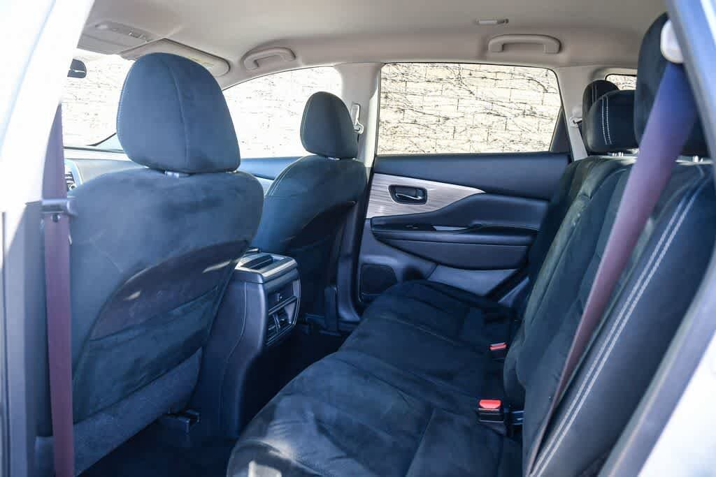 Thumbnail: 2015 Nissan Murano - 18