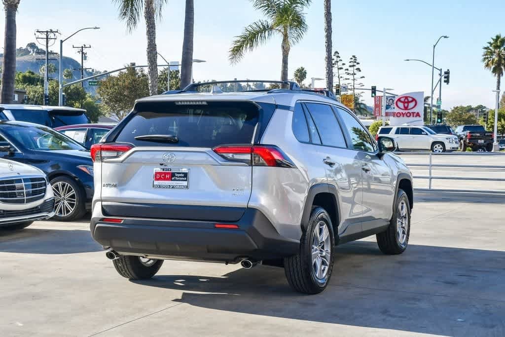 Thumbnail: 2025 Toyota RAV4 - 7