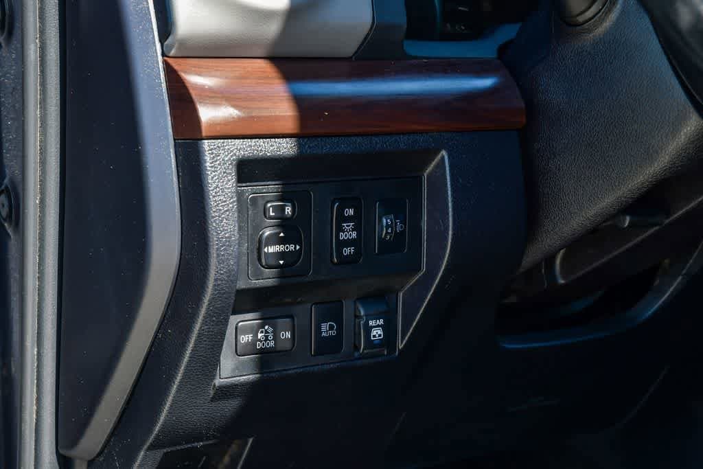 Thumbnail: 2021 Toyota Tundra - 30