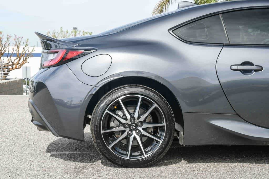 Thumbnail: 2024 Toyota GR86 - 11