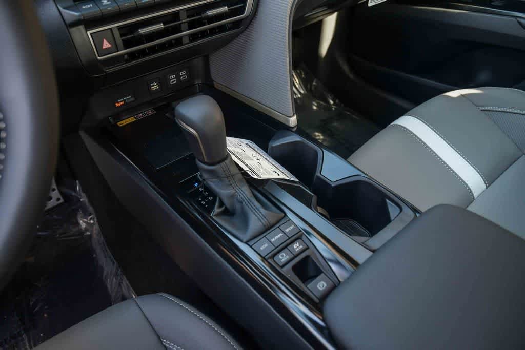 Thumbnail: 2026 Toyota Camry - 19