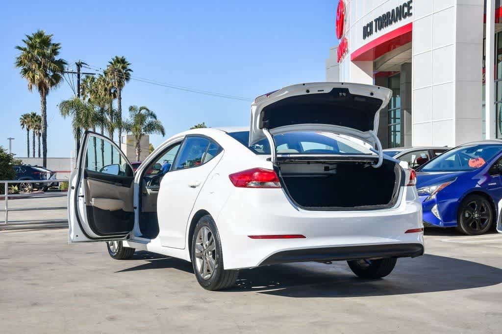 Thumbnail: 2017 Hyundai Elantra - 25