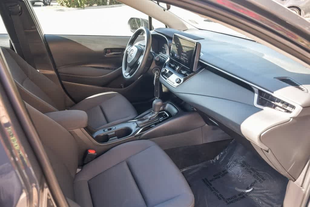 2024 Toyota Corolla LE 15