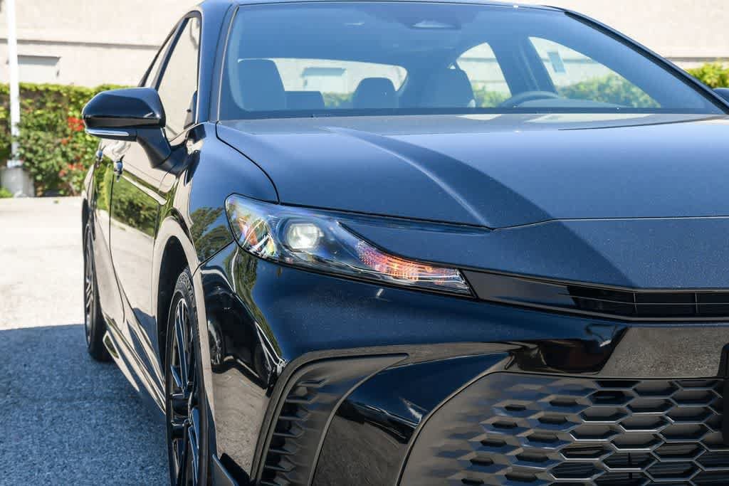 Thumbnail: 2026 Toyota Camry - 4