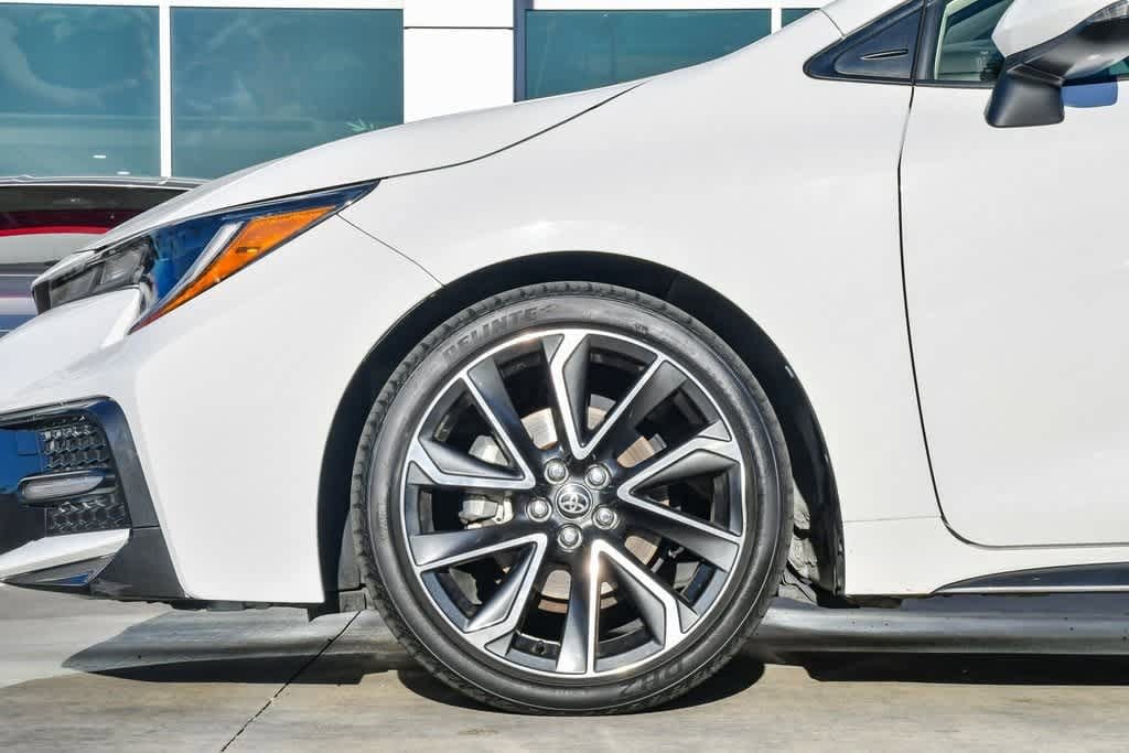 Thumbnail: 2022 Toyota Corolla - 10