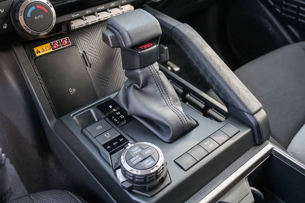 Thumbnail: 2025 Toyota 4Runner - 19