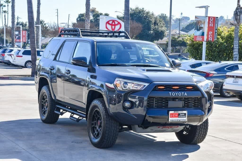 Thumbnail: 2024 Toyota 4Runner - 3
