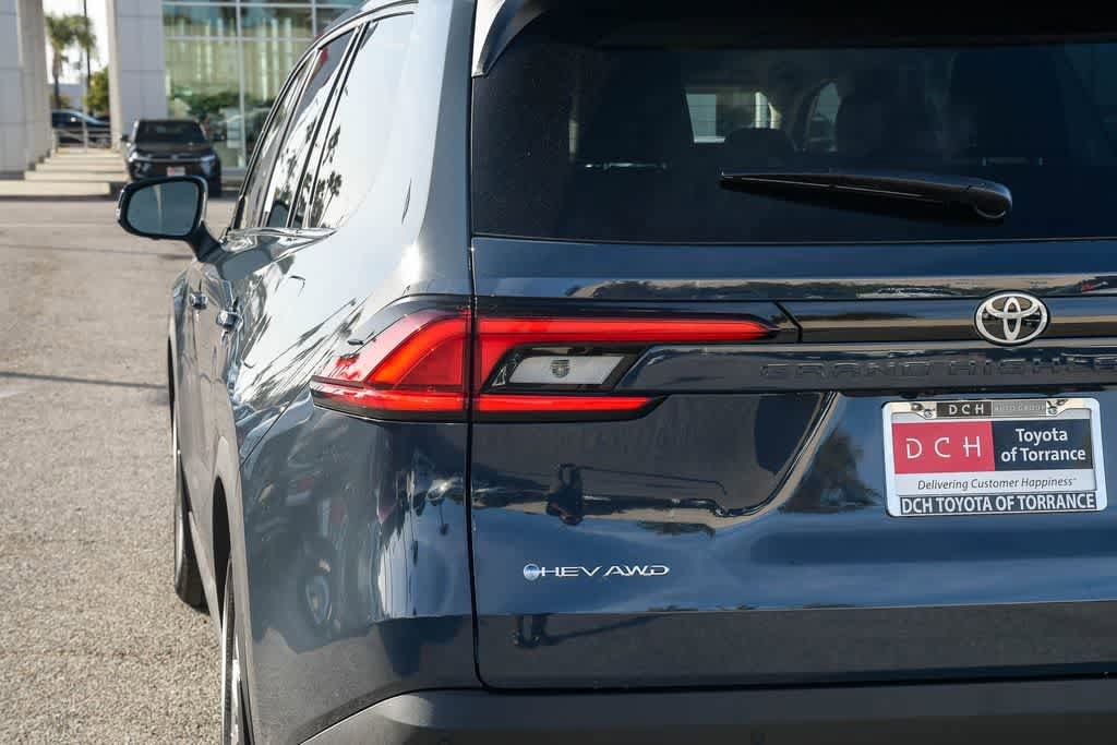 Thumbnail: 2026 Toyota Grand Highlander - 6