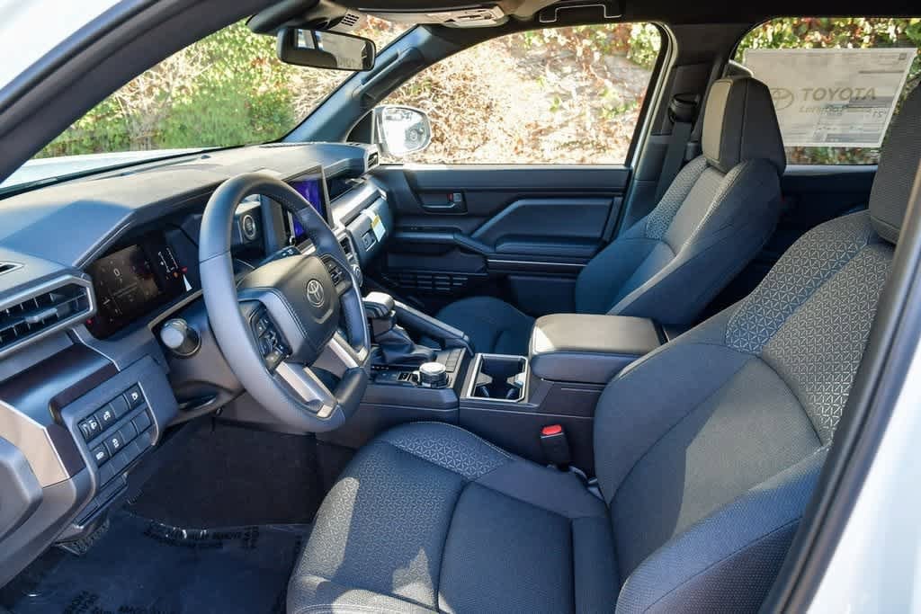 Thumbnail: 2025 Toyota 4Runner - 16