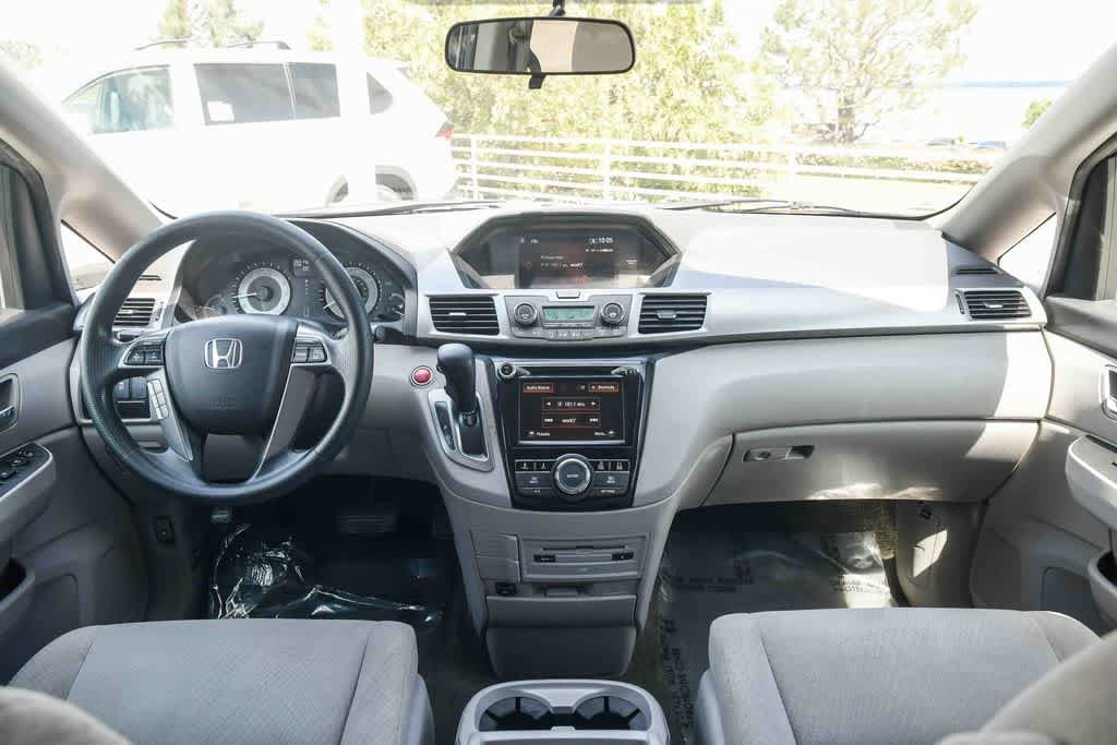 Thumbnail: 2017 Honda Odyssey - 14