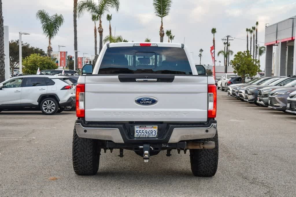 Thumbnail: 2019 Ford F-250 - 8