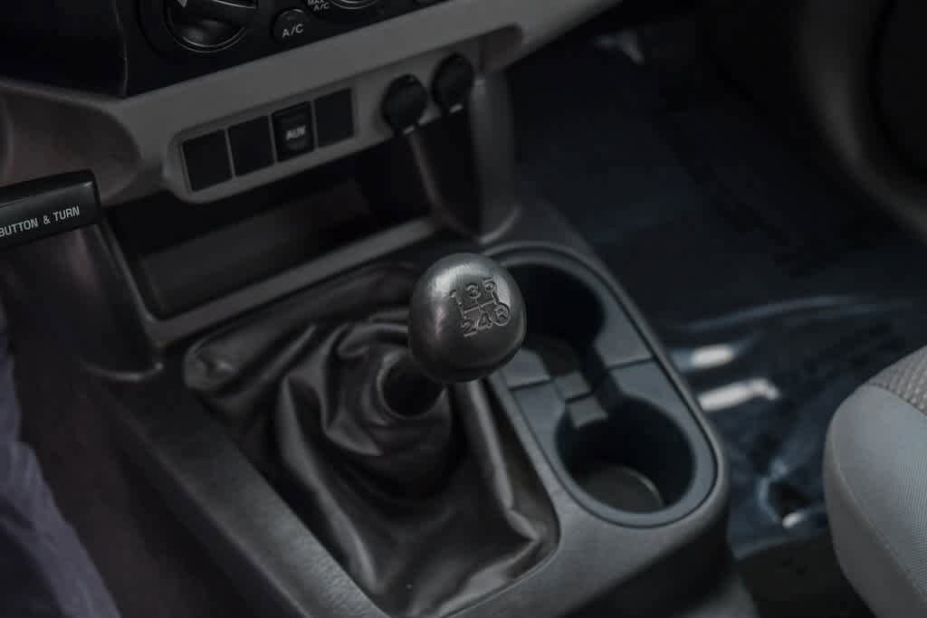 2012 Toyota Tacoma Base 18