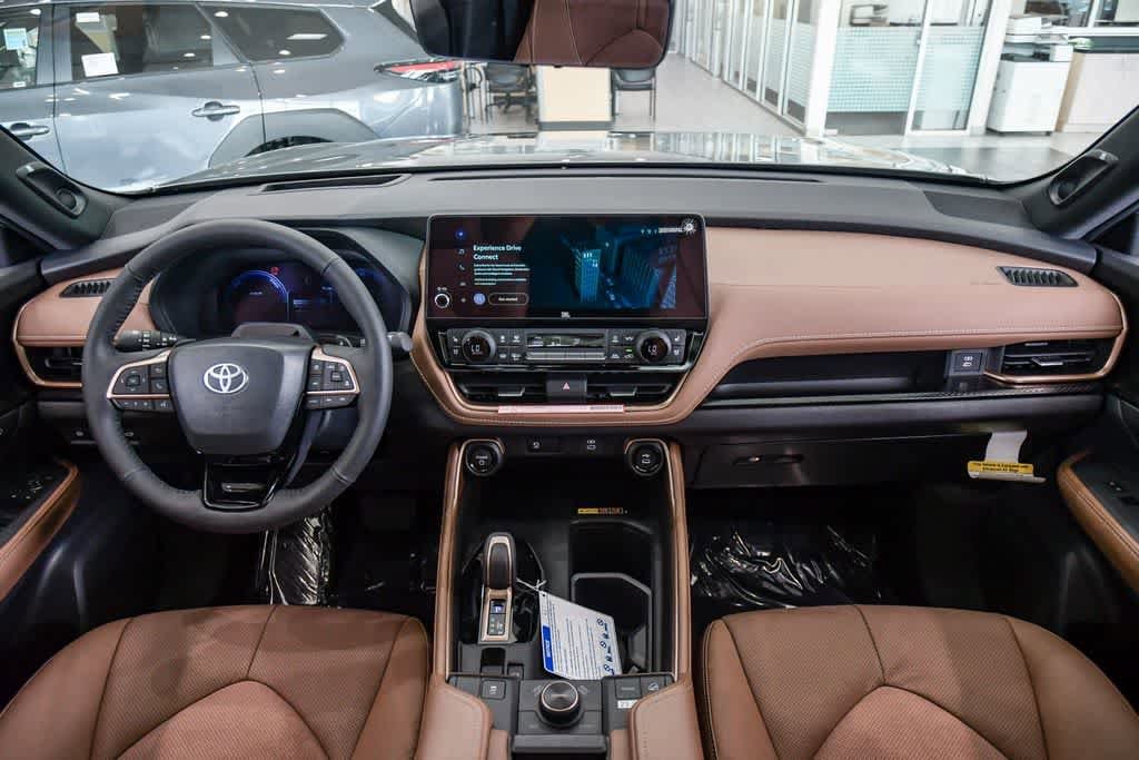 Thumbnail: 2026 Toyota Grand Highlander - 13