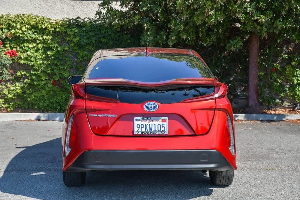 Thumbnail: 2017 Toyota Prius Prime - 7