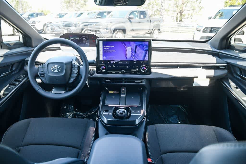 Thumbnail: 2026 Toyota C-HR - 14