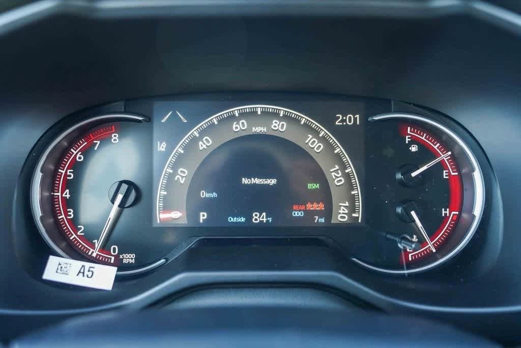 Thumbnail: 2025 Toyota RAV4 - 24