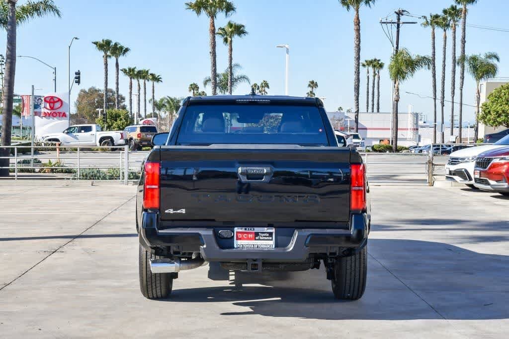 2026 Toyota Tacoma SR5 - Photo 8