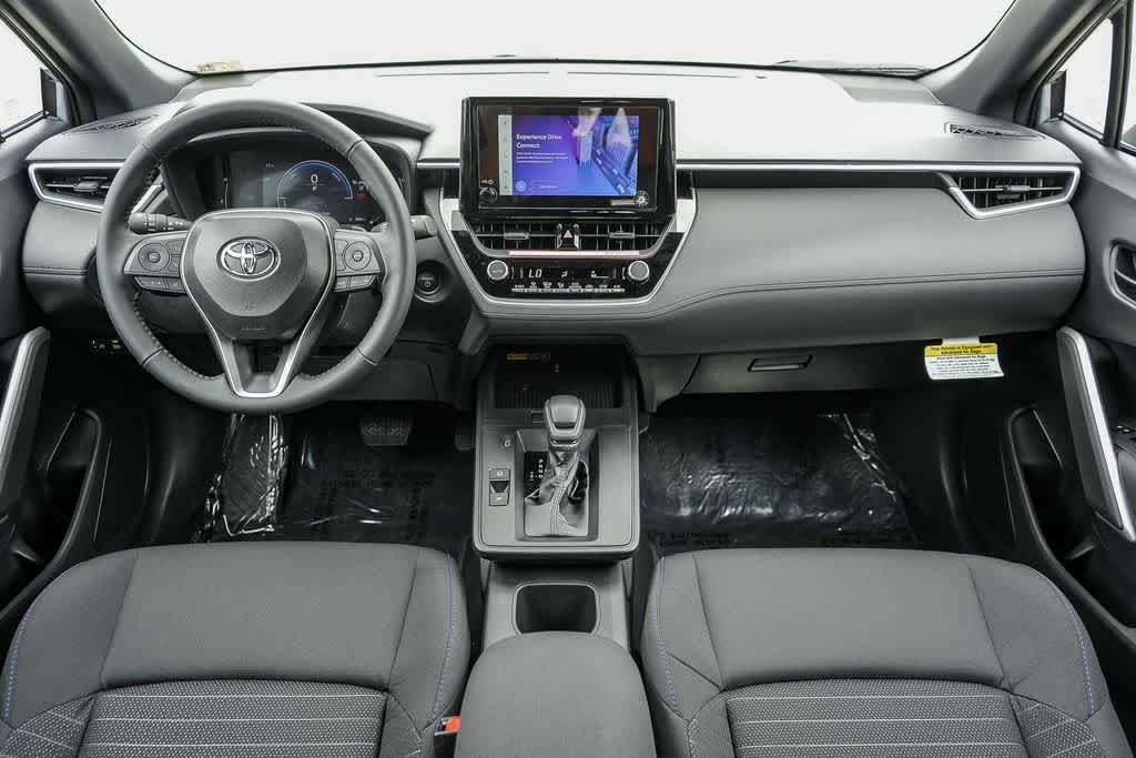 Thumbnail: 2026 Toyota Corolla Cross - 12
