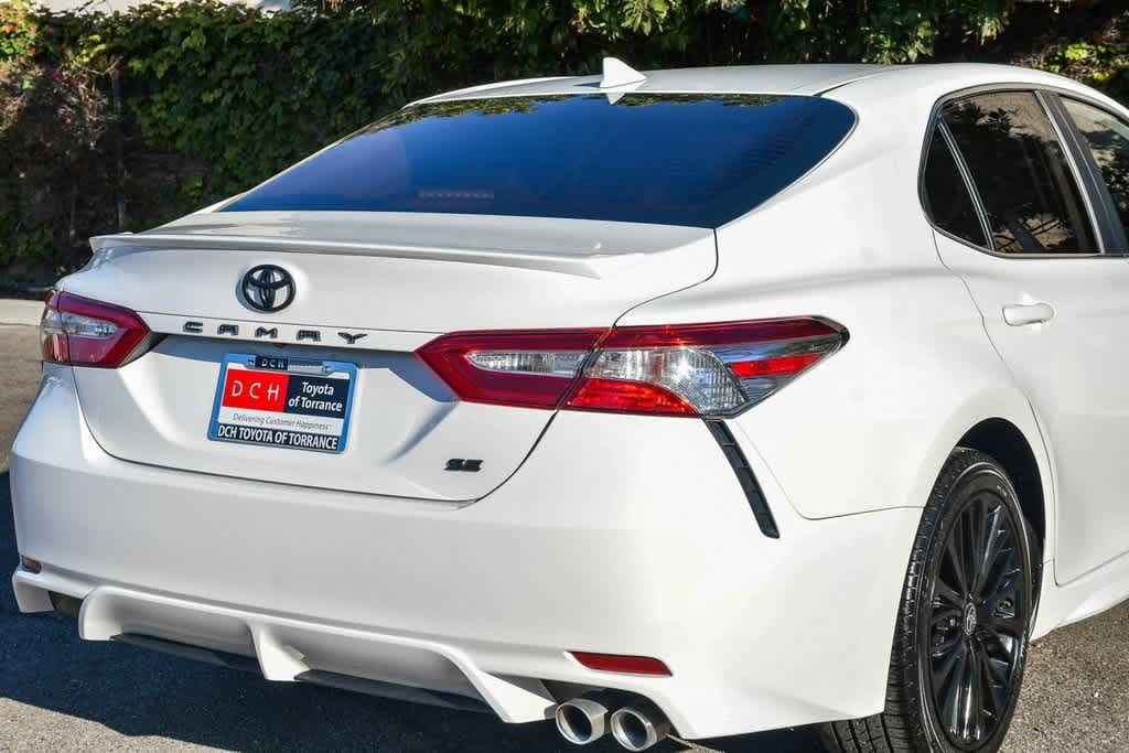 Thumbnail: 2020 Toyota Camry - 9