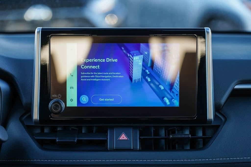 Thumbnail: 2025 Toyota RAV4 - 14