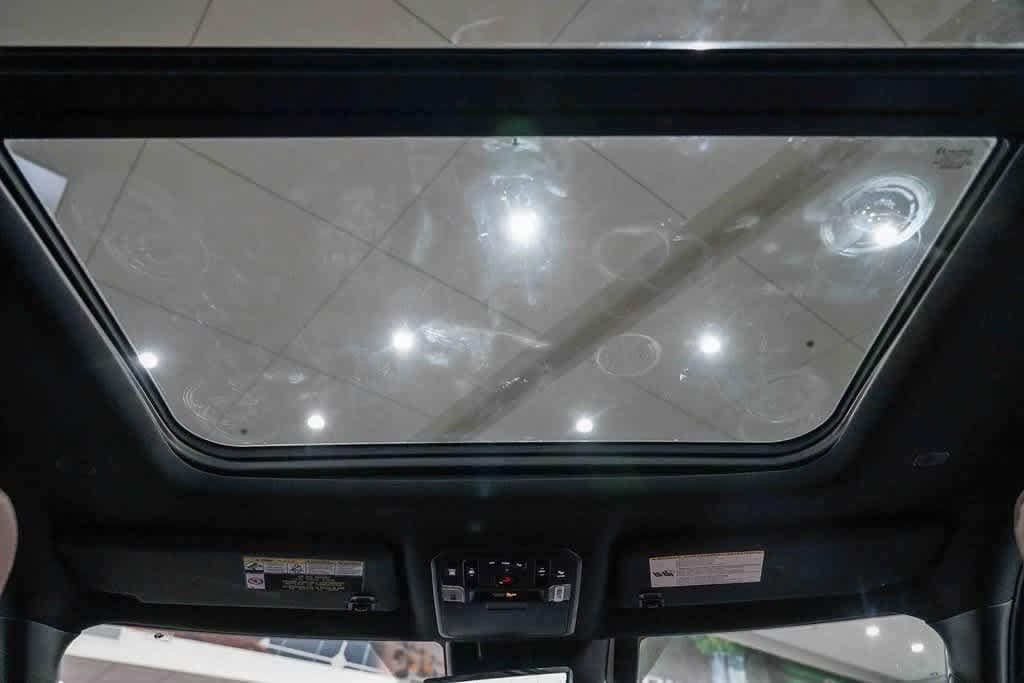 Thumbnail: 2026 Toyota Tundra - 14