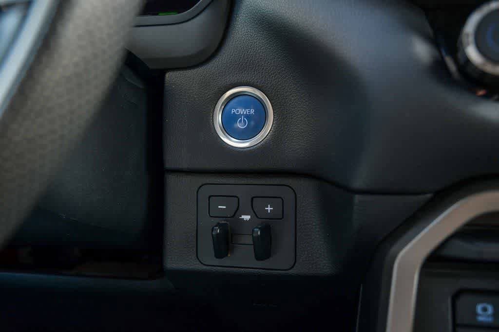 Thumbnail: 2023 Toyota Sequoia - 29