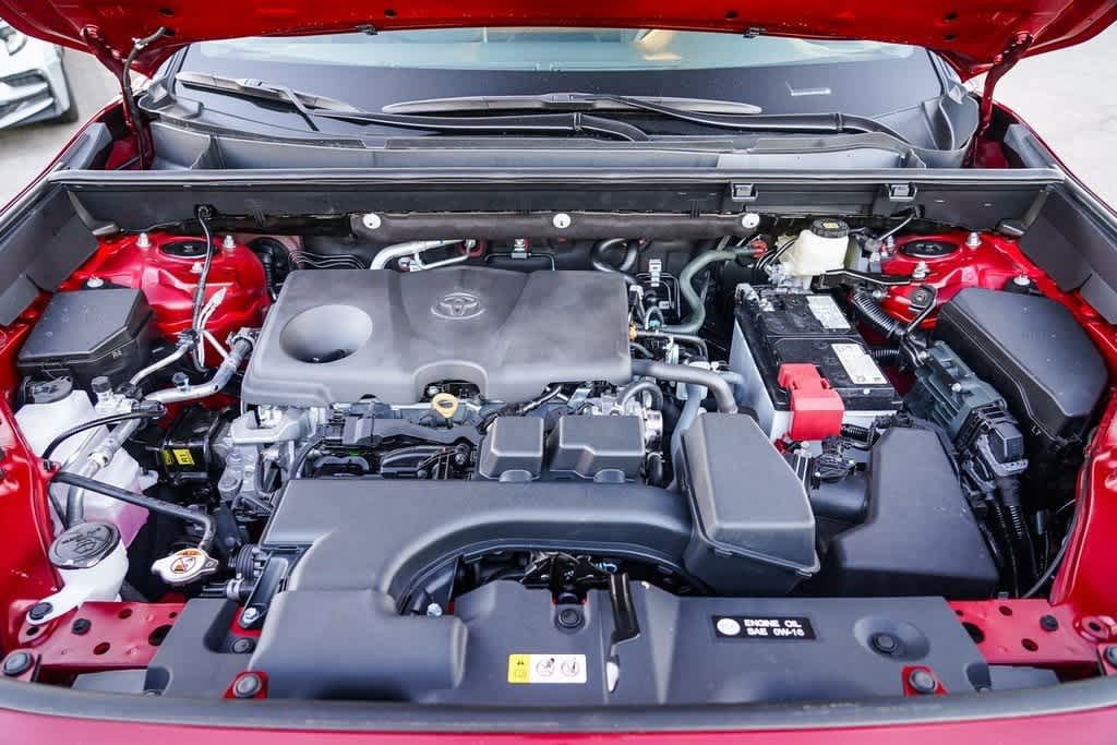 Thumbnail: 2025 Toyota RAV4 - 28