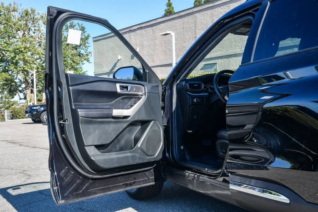 Thumbnail: 2023 Ford Explorer - 20