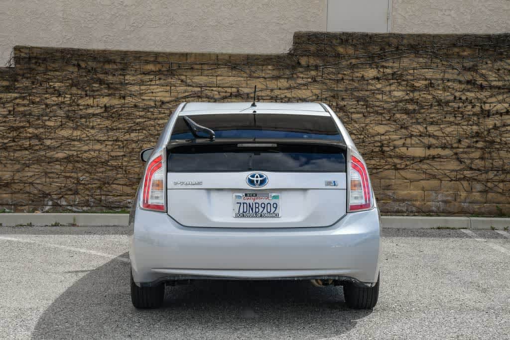 Thumbnail: 2014 Toyota Prius - 8