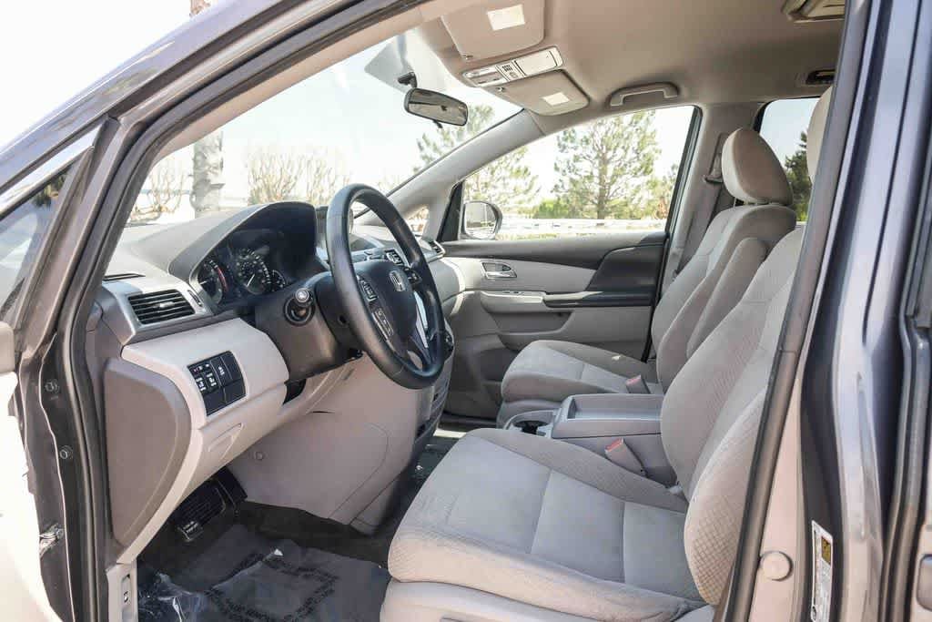 Thumbnail: 2017 Honda Odyssey - 16