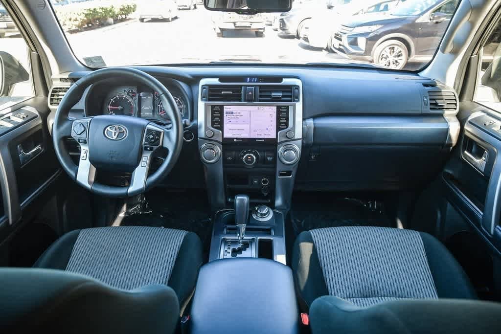 Thumbnail: 2024 Toyota 4Runner - 14