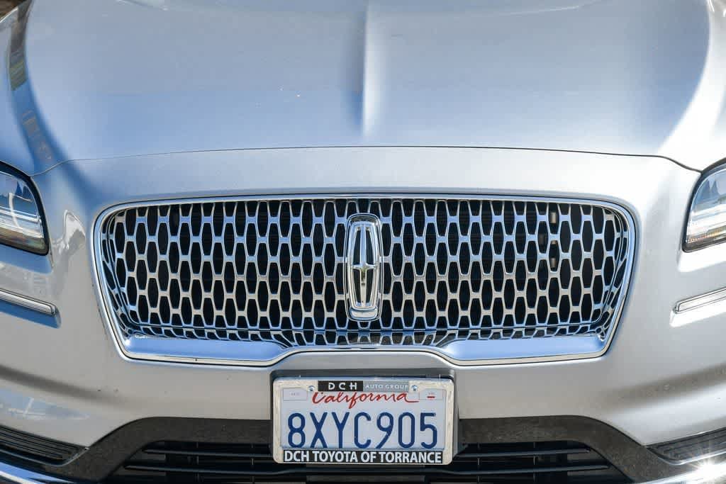 2021 Lincoln Nautilus Standard photo 5