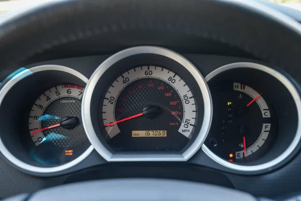 Thumbnail: 2015 Toyota Tacoma - 23