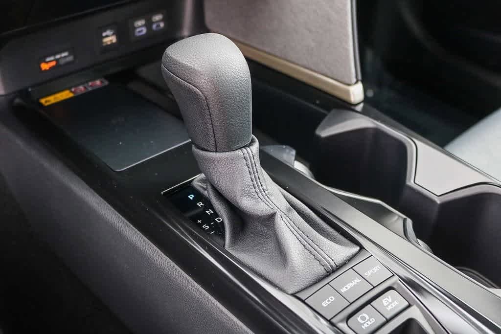 Thumbnail: 2026 Toyota Camry - 19