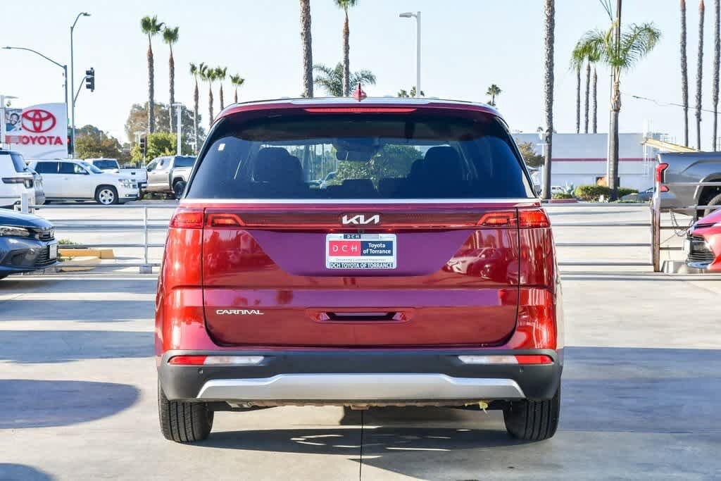 Thumbnail: 2024 Kia Carnival - 8