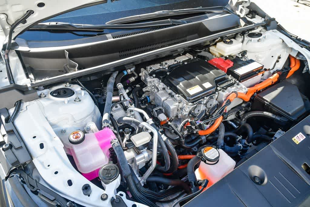 Thumbnail: 2023 Toyota bZ4X - 29