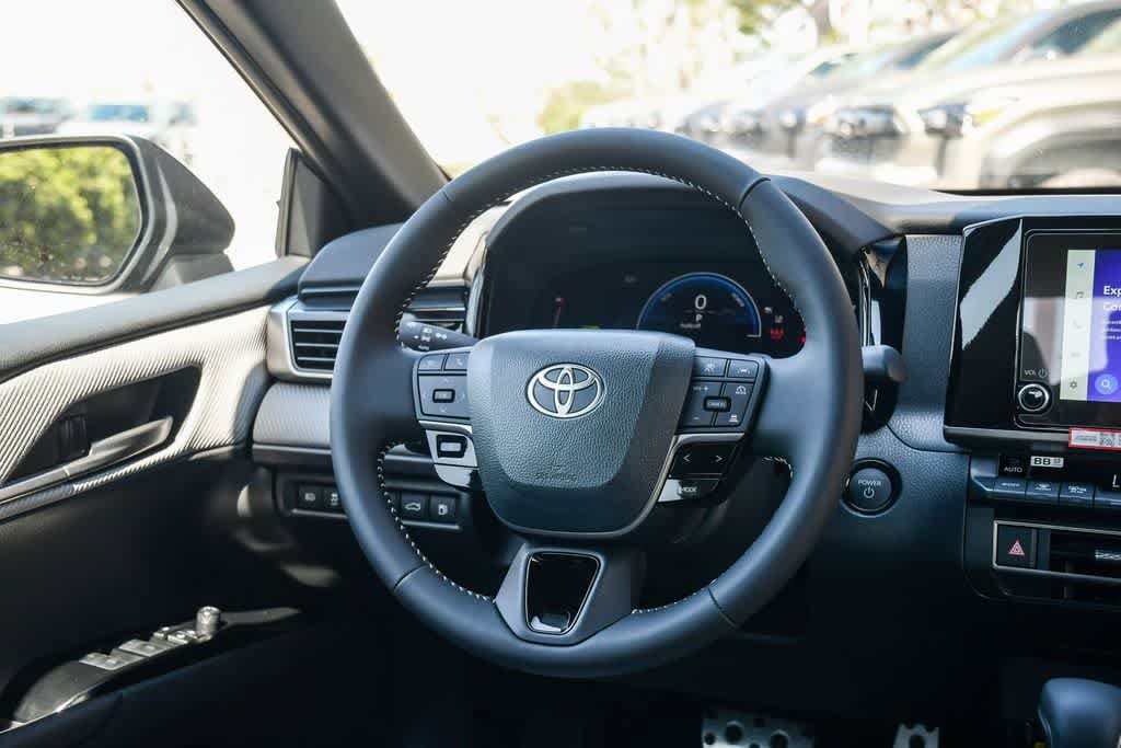 Thumbnail: 2026 Toyota Camry - 12
