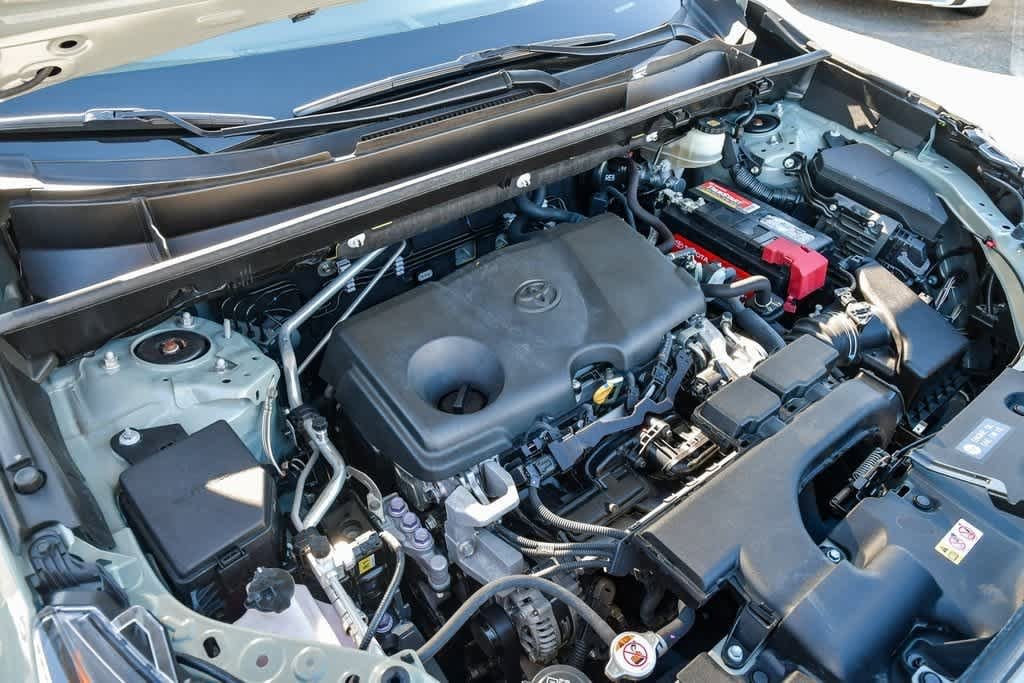 Thumbnail: 2019 Toyota RAV4 - 28