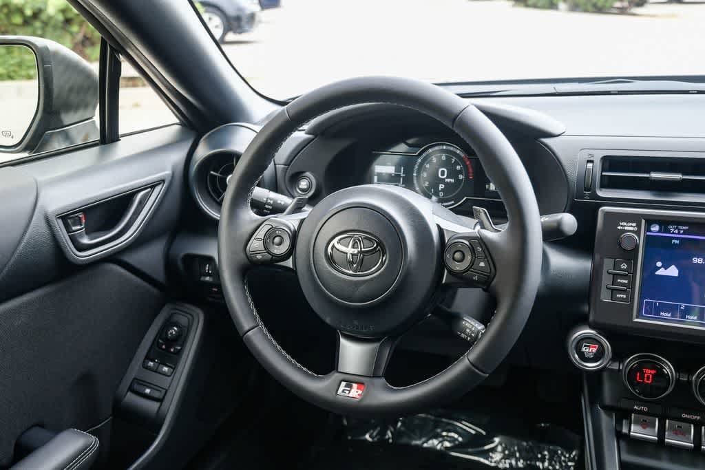Thumbnail: 2026 Toyota GR86 - 13