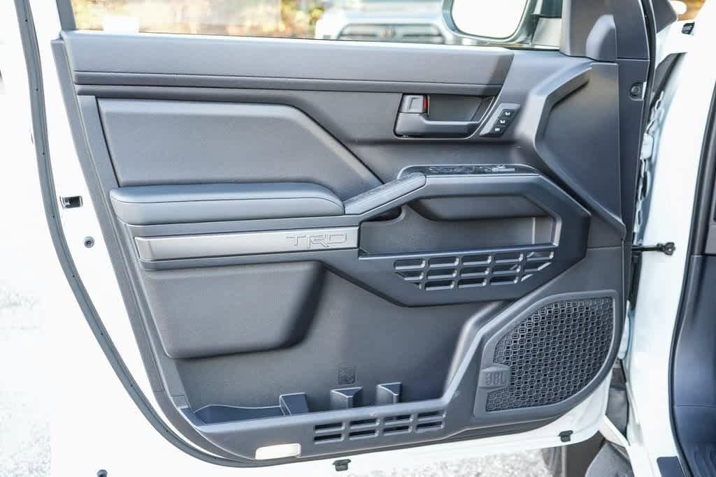 Thumbnail: 2026 Toyota 4Runner - 22