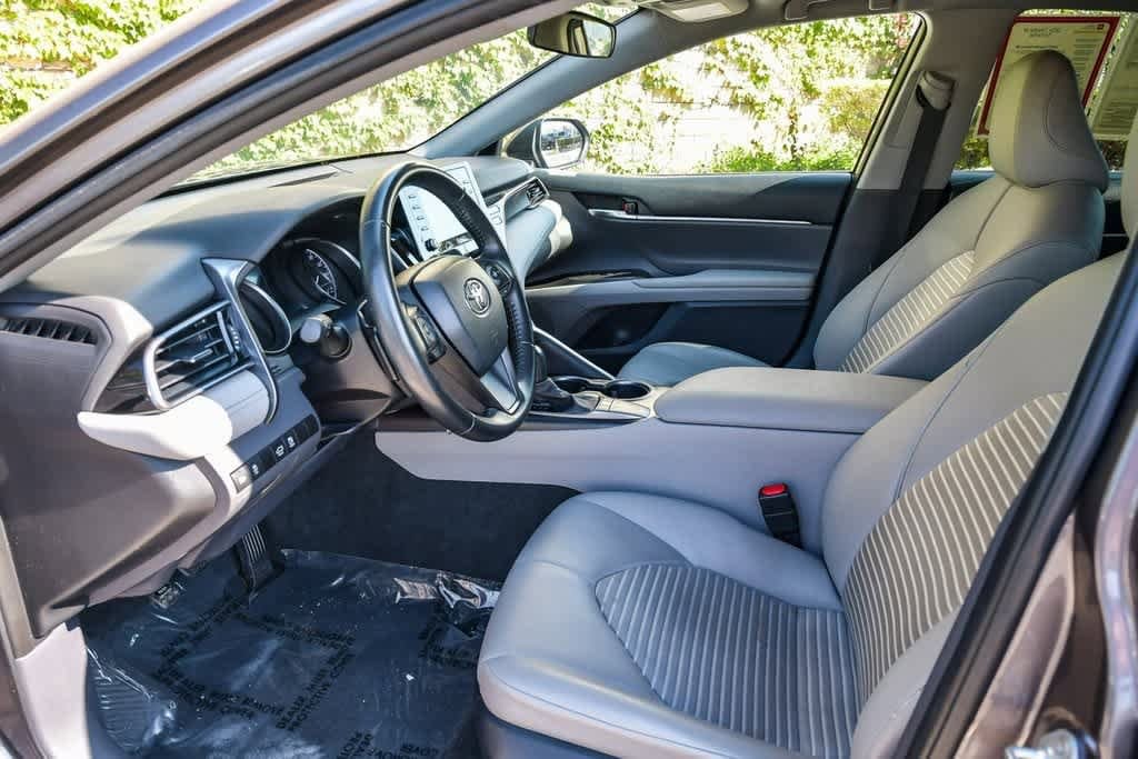 Thumbnail: 2023 Toyota Camry - 16