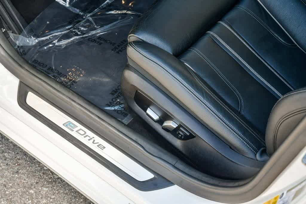 Thumbnail: 2019 BMW 5 Series - 20