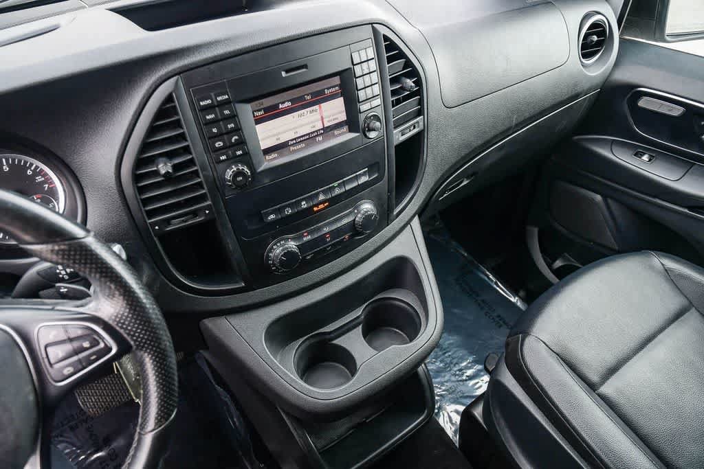 Thumbnail: 2016 Mercedes-Benz Metris - 19