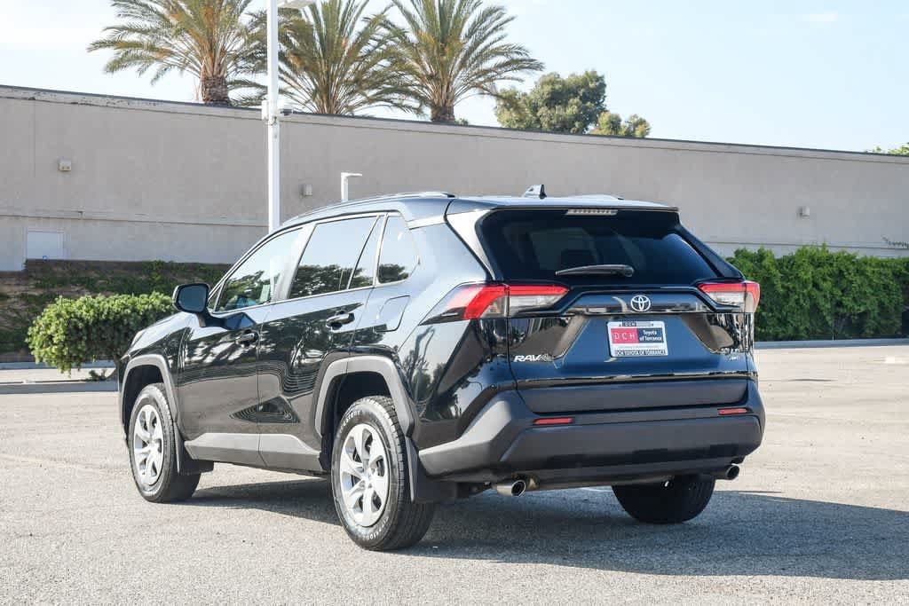 Thumbnail: 2019 Toyota RAV4 - 7