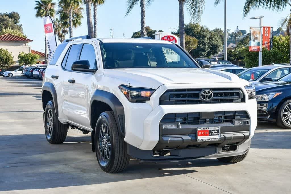 New 2025 Toyota 4Runner SR5 SUV