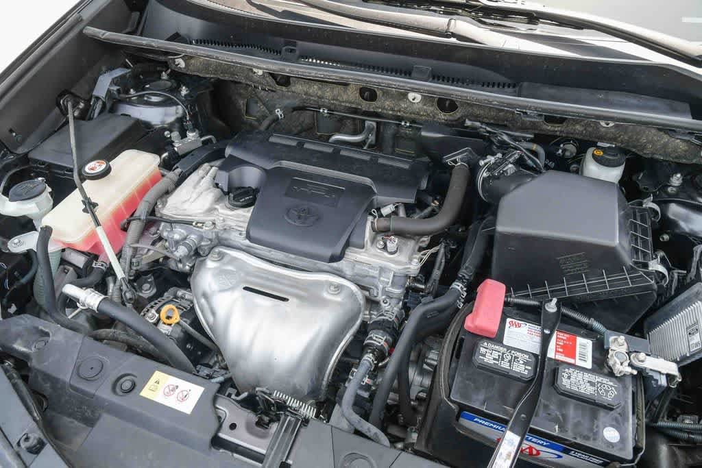 Thumbnail: 2017 Toyota RAV4 - 25